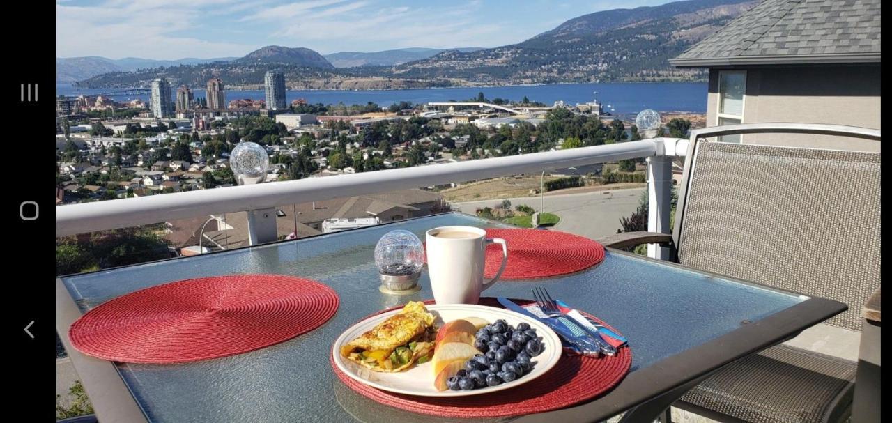 Lakeview House With 4 Rooms Kelowna Near Downtown & Knox Moutain Exterior foto