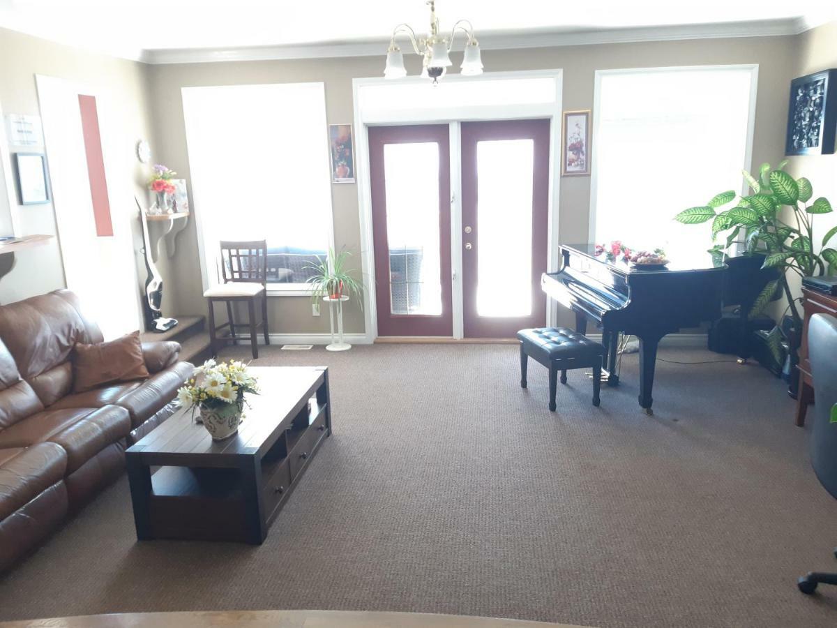 Lakeview House With 4 Rooms Kelowna Near Downtown & Knox Moutain Exterior foto